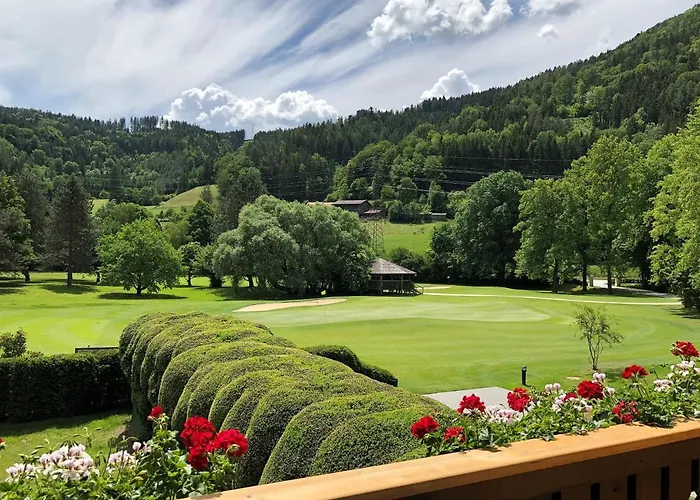 Murhof & Restaurant فندق