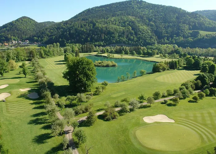 فندق Murhof & Restaurant 4*