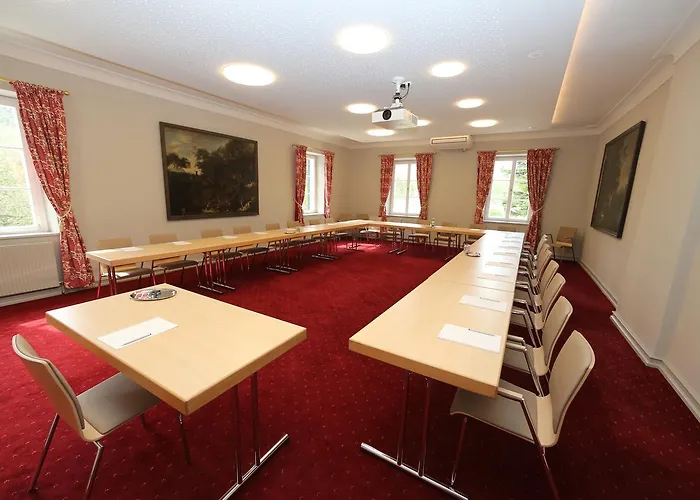 Murhof & Restaurant فندق 4*